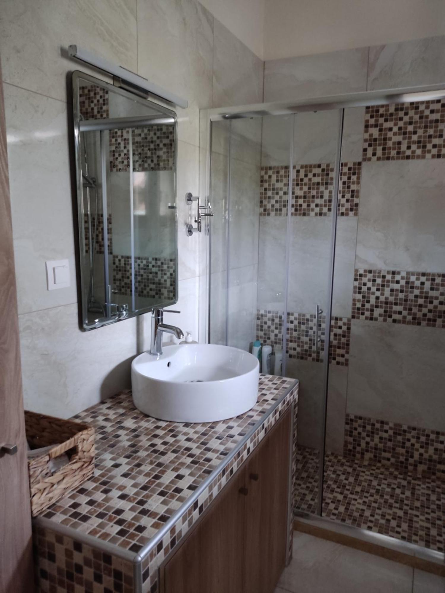 Renovated 300m From The Sea